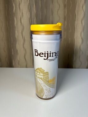Starbucks Beijing International Travel Tumbler 12 oz Global Icon Yellow White